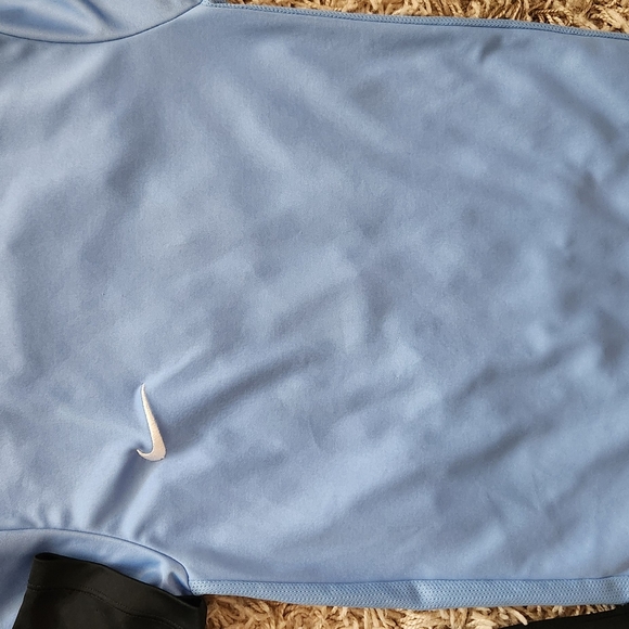 NIKE shirts Sz M - Picture 4 of 5